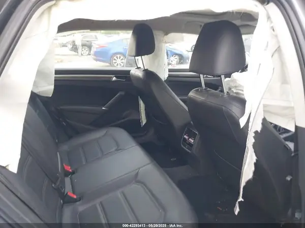 1VWBA7A35JC011922 2018 VOLKSWAGEN PASSAT - Image 8