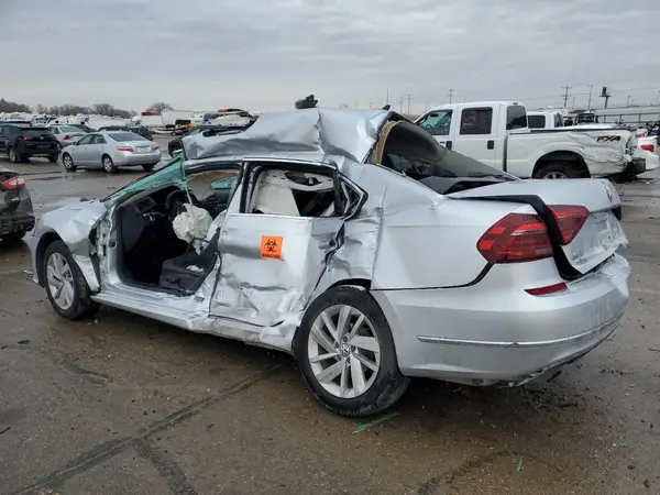 1VWBA7A35JC014304 2018 VOLKSWAGEN PASSAT - Image 2