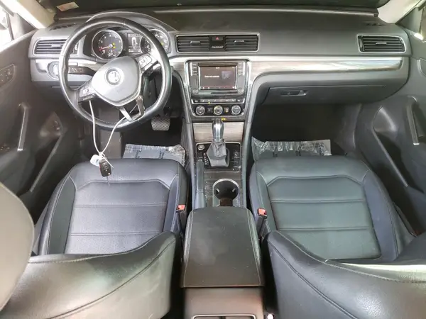 1VWBA7A35JC015646 2018 VOLKSWAGEN PASSAT - Image 8