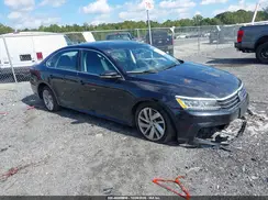 1VWBA7A35JC026422 2018 VOLKSWAGEN PASSAT