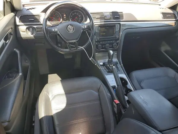 1VWBA7A35JC028509 2018 VOLKSWAGEN PASSAT - Image 8