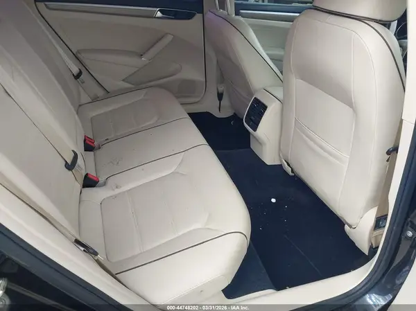 1VWBA7A35JC029272 2018 VOLKSWAGEN PASSAT - Image 8