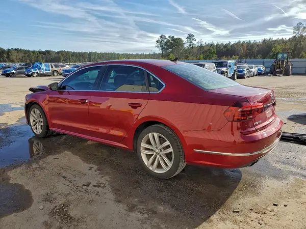 1VWBA7A35JC039199 2018 VOLKSWAGEN PASSAT - Image 2