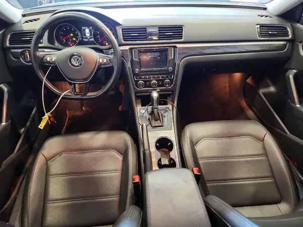 1VWBA7A35JC040319 2018 VOLKSWAGEN PASSAT - Image 8