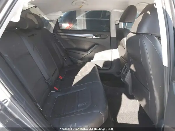 1VWBA7A35MC011634 2021 VOLKSWAGEN PASSAT - Image 8