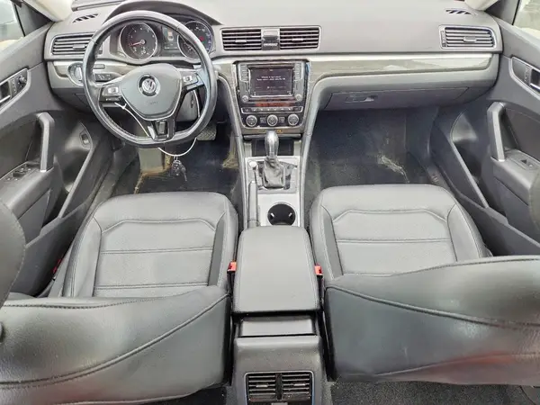 1VWBA7A36JC000878 2018 VOLKSWAGEN PASSAT - Image 8