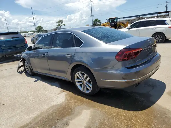 1VWBA7A36JC001786 2018 VOLKSWAGEN PASSAT - Image 2