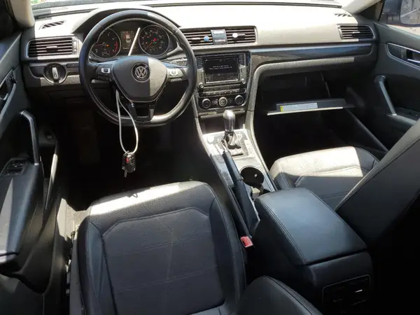 1VWBA7A36JC001786 2018 VOLKSWAGEN PASSAT - Image 8