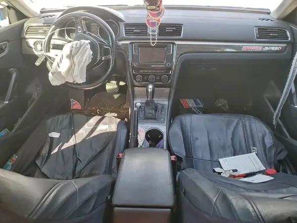 1VWBA7A36JC003568 2018 VOLKSWAGEN PASSAT - Image 8