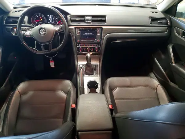 1VWBA7A36JC009516 2018 VOLKSWAGEN PASSAT - Image 8