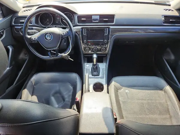 1VWBA7A36JC009807 2018 VOLKSWAGEN PASSAT - Image 8
