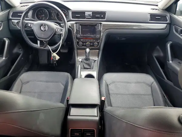 1VWBA7A36JC014294 2018 VOLKSWAGEN PASSAT - Image 8