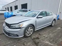 1VWBA7A36JC021679 2018 VOLKSWAGEN PASSAT