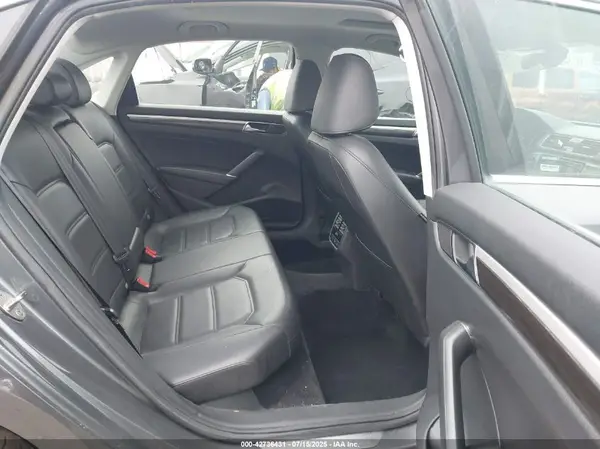 1VWBA7A36JC022914 2018 VOLKSWAGEN PASSAT - Image 8