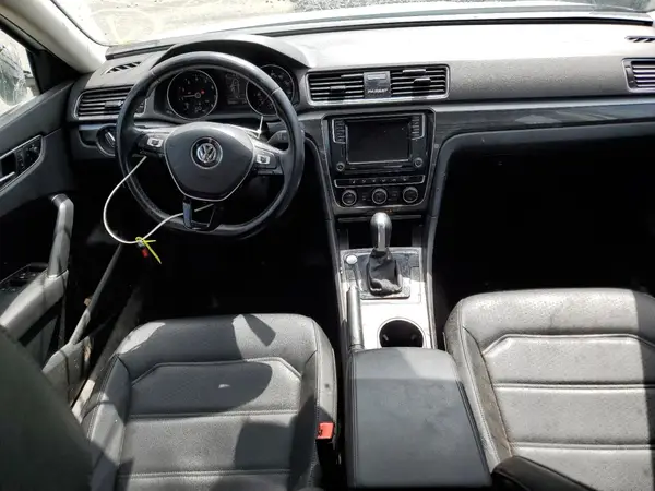 1VWBA7A36JC027188 2018 VOLKSWAGEN PASSAT - Image 8