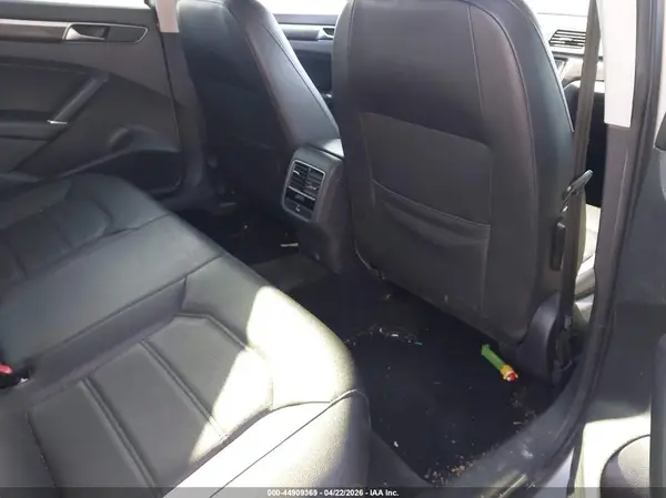1VWBA7A36JC028955 2018 VOLKSWAGEN PASSAT - Image 8