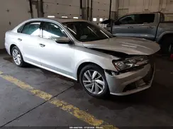 1VWBA7A36JC029877 2018 VOLKSWAGEN PASSAT