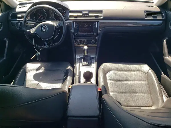 1VWBA7A36JC032603 2018 VOLKSWAGEN PASSAT - Image 8