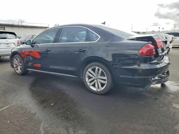 1VWBA7A36JC032889 2018 VOLKSWAGEN PASSAT - Image 2
