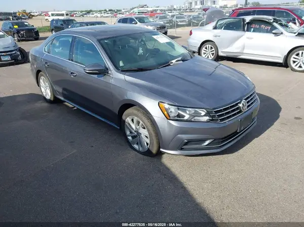 1VWBA7A36JC040815 2018 VOLKSWAGEN PASSAT - Image 1