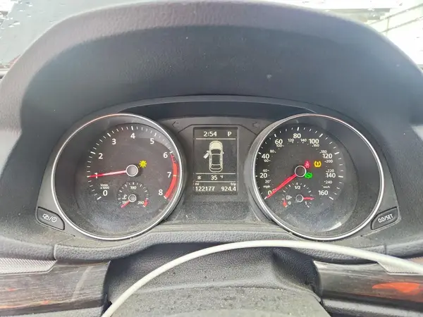 1VWBA7A36JC043326 2018 VOLKSWAGEN PASSAT - Image 8