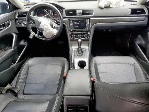 1VWBA7A36JC052172 2018 VOLKSWAGEN PASSAT - Image 8
