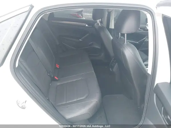 1VWBA7A36MC017023 2021 VOLKSWAGEN PASSAT - Image 8