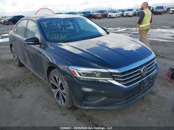 1VWBA7A36NC009666 2022 VOLKSWAGEN PASSAT - Image 1