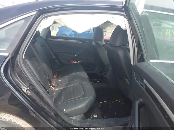1VWBA7A37JC003529 2018 VOLKSWAGEN PASSAT - Image 8