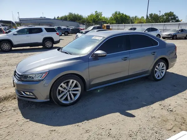 1VWBA7A37JC007922 2018 VOLKSWAGEN PASSAT - Image 1