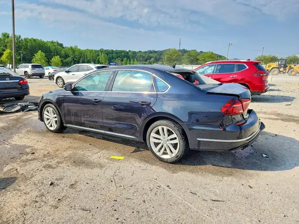 1VWBA7A37JC015907 2018 VOLKSWAGEN PASSAT - Image 2