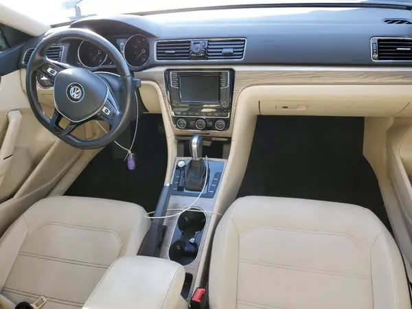 1VWBA7A37JC019455 2018 VOLKSWAGEN PASSAT - Image 8