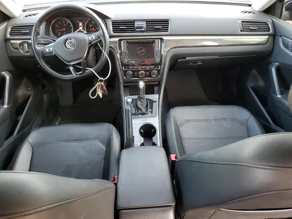 1VWBA7A37JC021268 2018 VOLKSWAGEN PASSAT - Image 8
