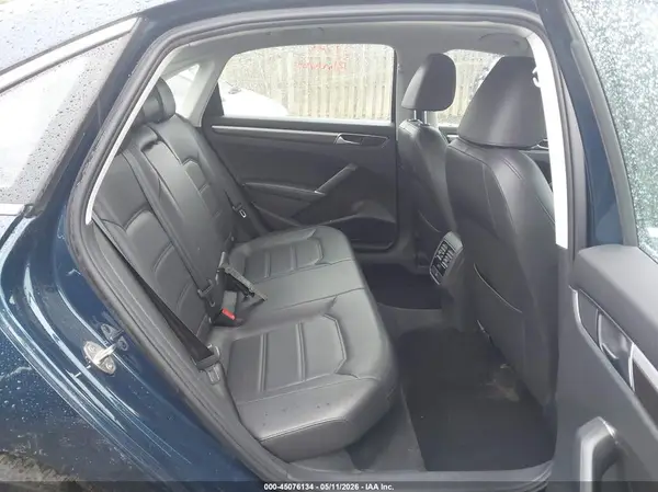 1VWBA7A37JC029256 2018 VOLKSWAGEN PASSAT - Image 8