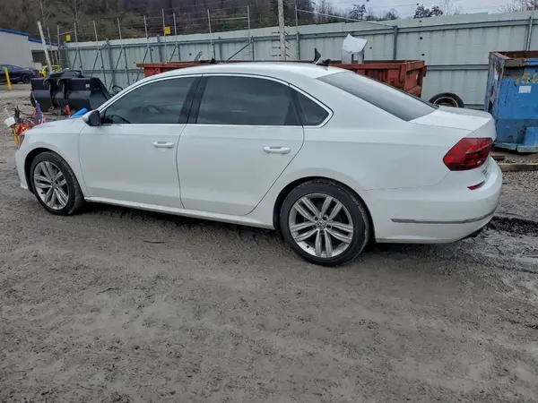 1VWBA7A37JC037292 2018 VOLKSWAGEN PASSAT - Image 2