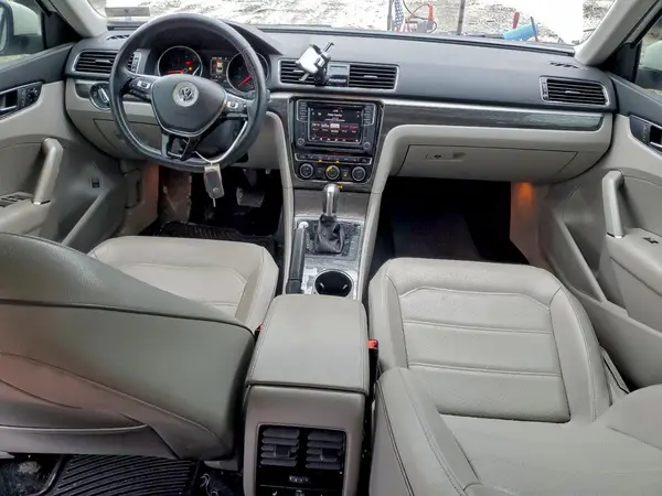 1VWBA7A37JC037292 2018 VOLKSWAGEN PASSAT - Image 8