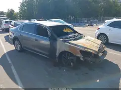 1VWBA7A37JC044985 2018 VOLKSWAGEN PASSAT