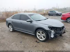 1VWBA7A37JC048986 2018 VOLKSWAGEN PASSAT