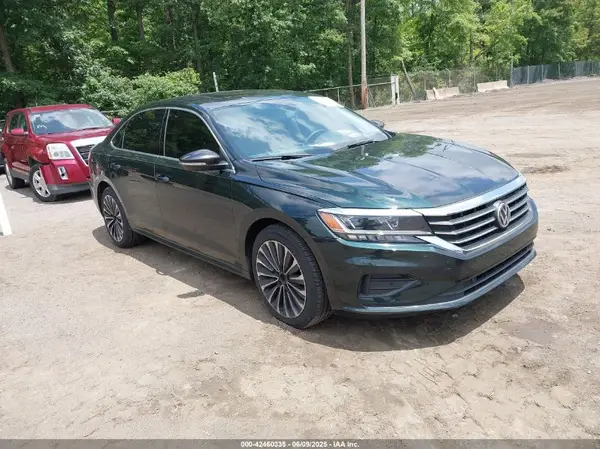1VWBA7A37NC003701 2022 VOLKSWAGEN PASSAT - Image 1