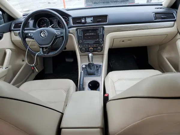 1VWBA7A38JC006200 2018 VOLKSWAGEN PASSAT - Image 8