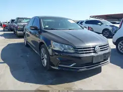 1VWBA7A38JC013471 2018 VOLKSWAGEN PASSAT