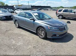 1VWBA7A38JC015592 2018 VOLKSWAGEN PASSAT