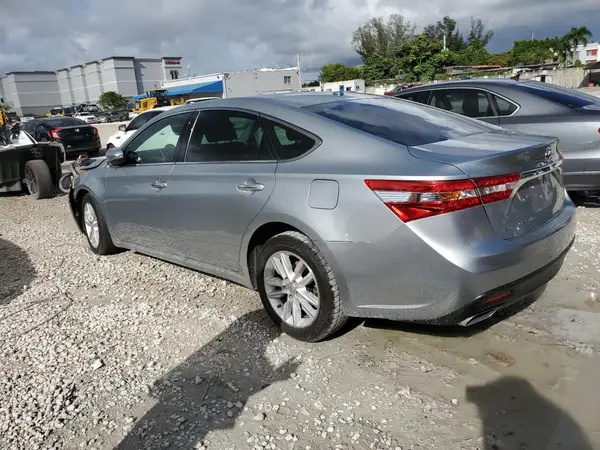 1VWBA7A38JC024664 2018 VOLKSWAGEN PASSAT - Image 2
