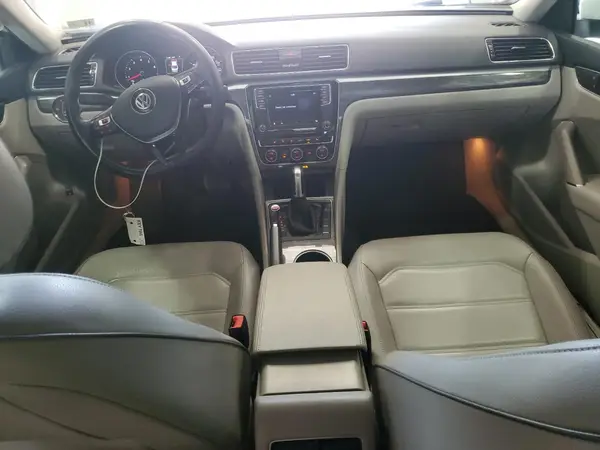 1VWBA7A38JC029735 2018 VOLKSWAGEN PASSAT - Image 8