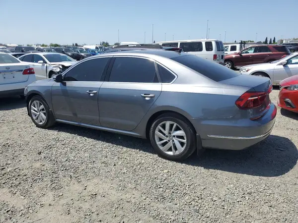 1VWBA7A38JC043764 2018 VOLKSWAGEN PASSAT - Image 2