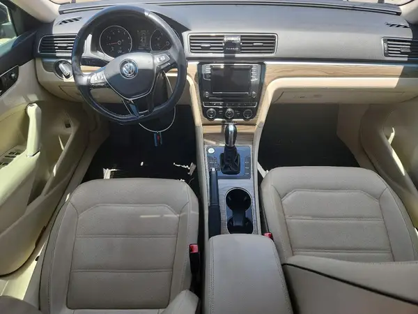 1VWBA7A38JC045482 2018 VOLKSWAGEN PASSAT - Image 8