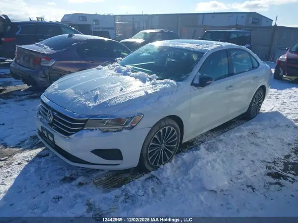 1VWBA7A38NC008034 2022 VOLKSWAGEN PASSAT - Image 2