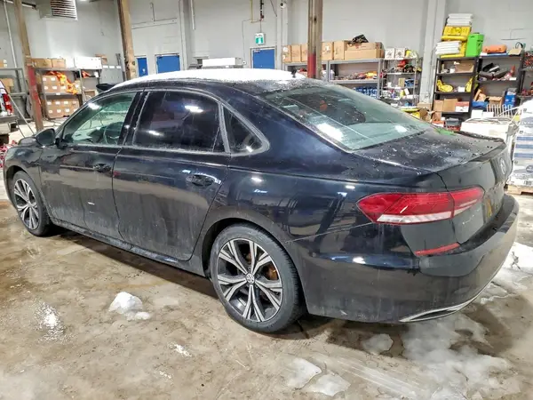1VWBA7A38NC010334 2022 VOLKSWAGEN PASSAT - Image 2