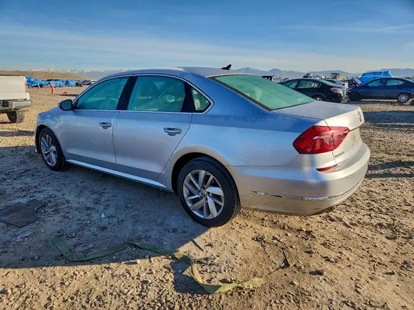 1VWBA7A39JC003029 2018 VOLKSWAGEN PASSAT - Image 2