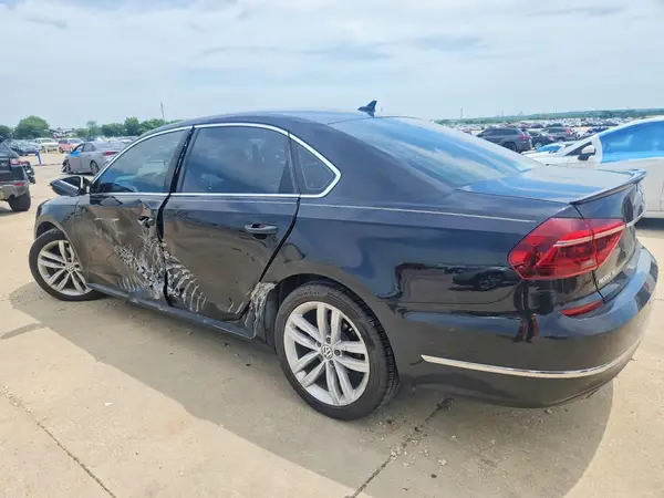 1VWBA7A39JC006772 2018 VOLKSWAGEN PASSAT - Image 2